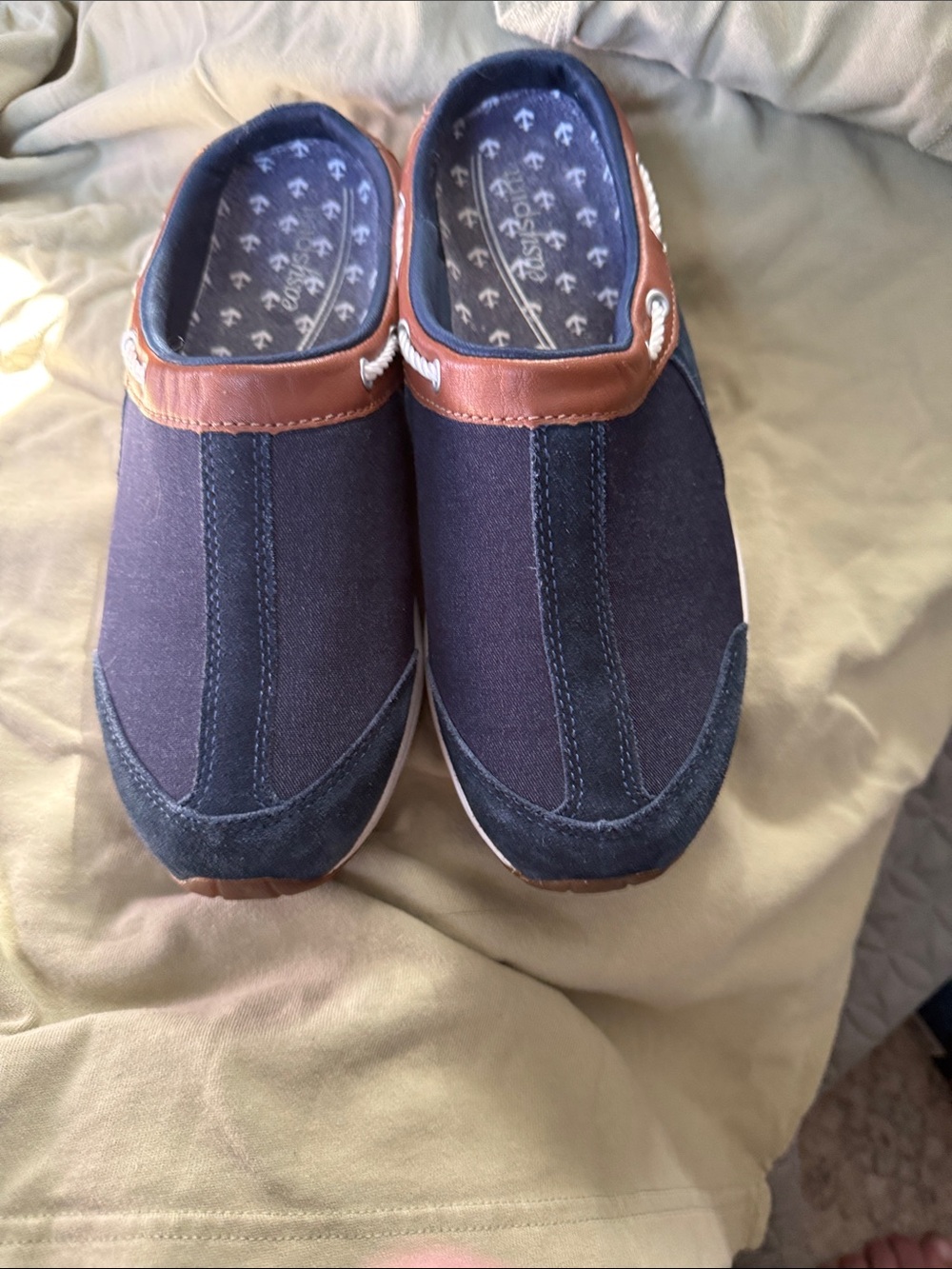 Easy Spirit Navy and Brown Slip-On Loafers